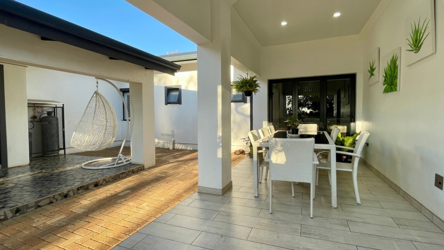 To Let 6 Bedroom Property for Rent in Wilkoppies North West